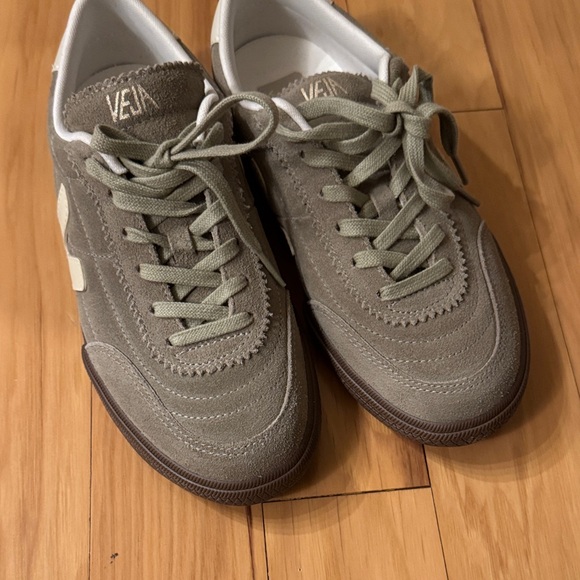 Veja Panenka Sneakers - Taupe Pierre Bark - US 7 - Picture 5 of 9